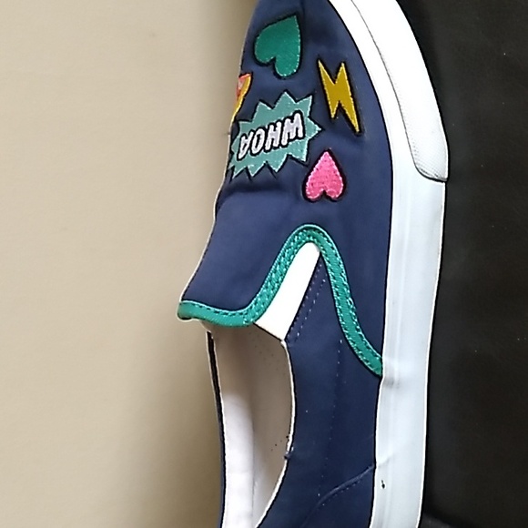 OLD NAVY "WHOA" CANVAS SLIP-ONS (GIRLS/WOMANS SIZE 4) - Picture 4 of 9
